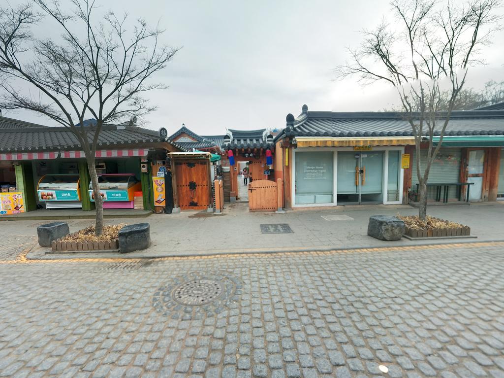 Hanok Guesthouse Jangsoo Чонджу Экстерьер фото